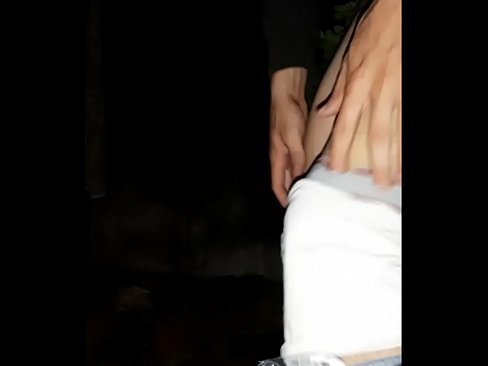 ❤️ Naboen min hoppet på karanteneveggen min ❤❌ Porno hos oss